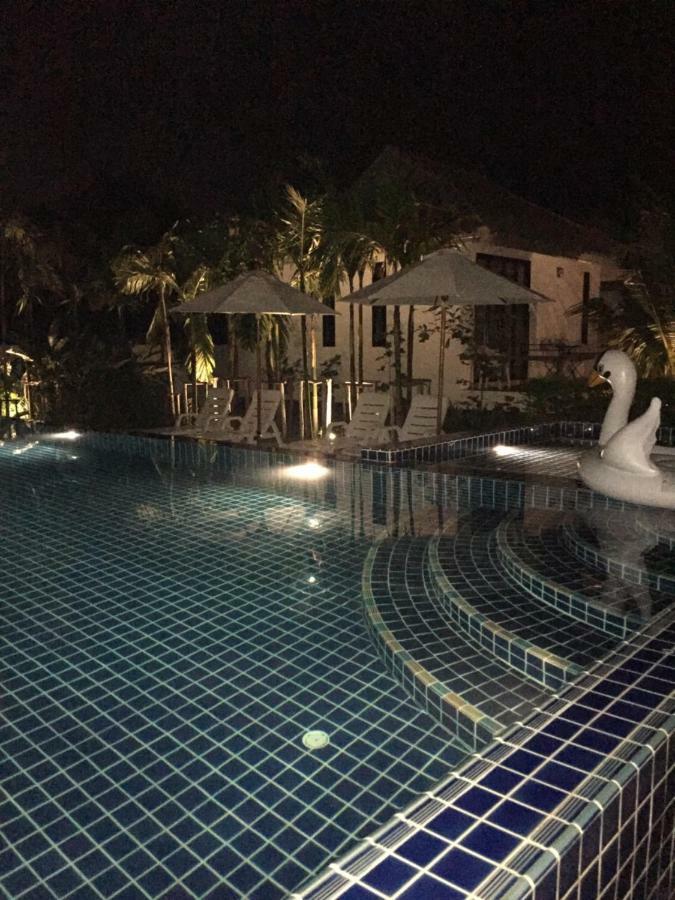 Bulan Villa Районг Екстериор снимка