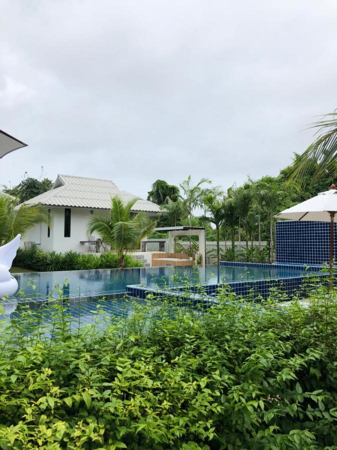 Bulan Villa Районг Екстериор снимка